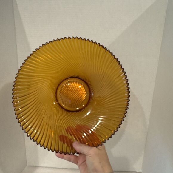 Vintage Amber Glass Centerpiece Large Bowl Swirl Pattern Sawtooth Edge France - Picture 9 of 9